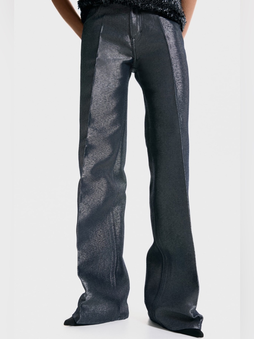 H&M Women's Metallic Gray Straight-Leg Jeans